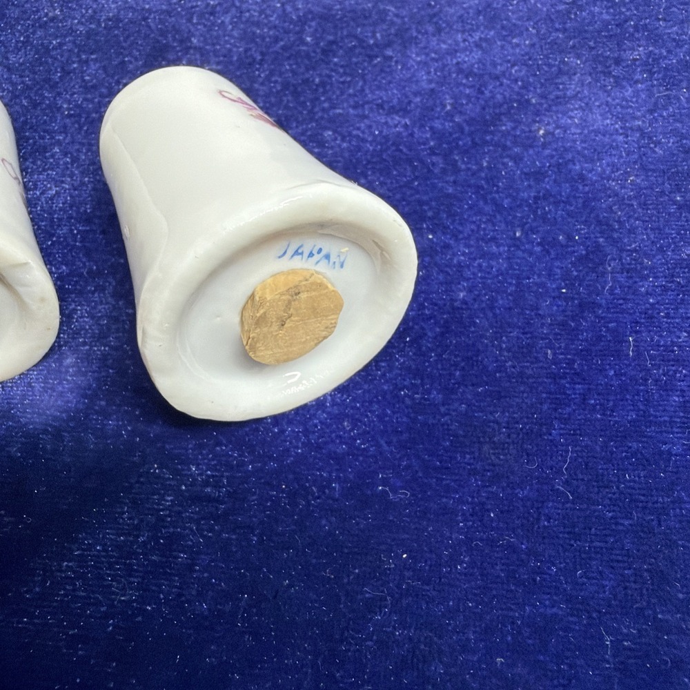 Vintage Porcelain Thimble Shaped Salt & Pepper Shakers Floral Design - Picture 5 of 6